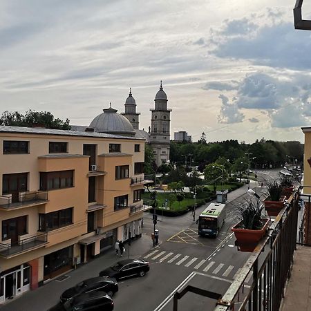 Bulevard Apartments Satu Mare Exterior foto